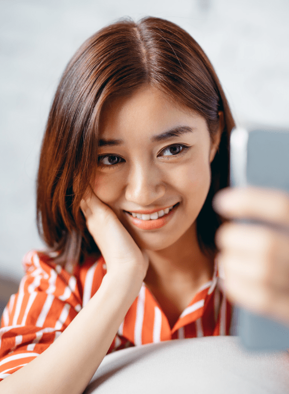 Good-looking Pinay Taking a Selfie for Her Blossoms Dating Profile